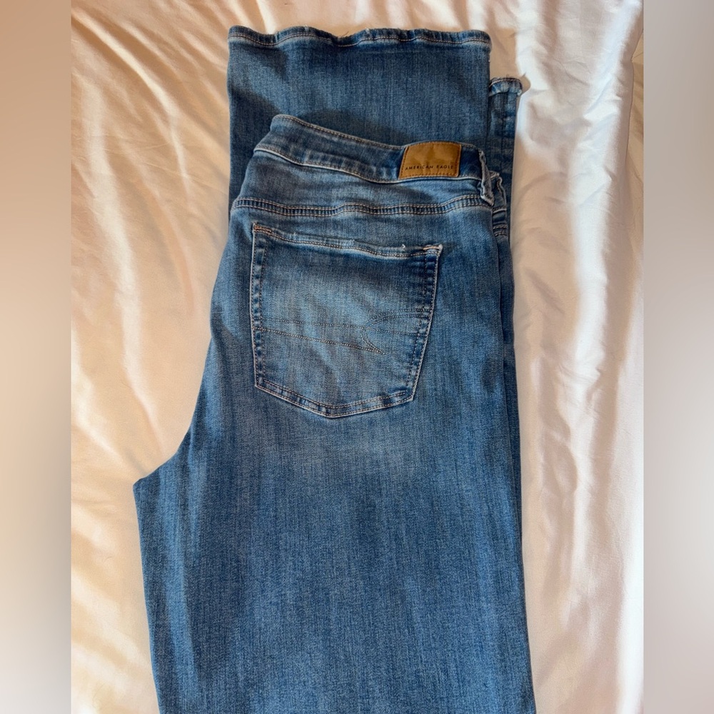 American Eagle Outfitters Women's Kick Bootcut Light Blue Jeans